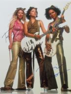 Dawson / Cook / Reid JOSIE & THE PUSSYCATS 11x14 - (Earn 20 reward points on this item worth €4.42)