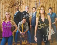 NASHVILLE 11x14 Cast Signed Photo - (Earn 75 reward points on this item worth €16.58)