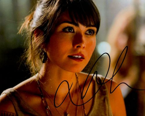 Daniella Pineda from the movie JURASSIC WORLD FALLEN KINGDOM